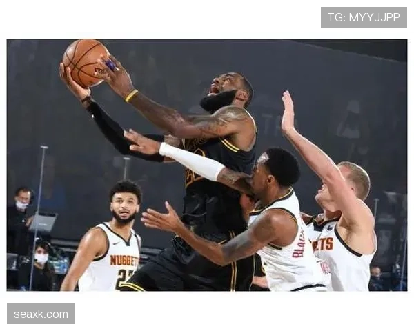 一场关键时刻：最后一人犯规规则解读与判罚逻辑解析